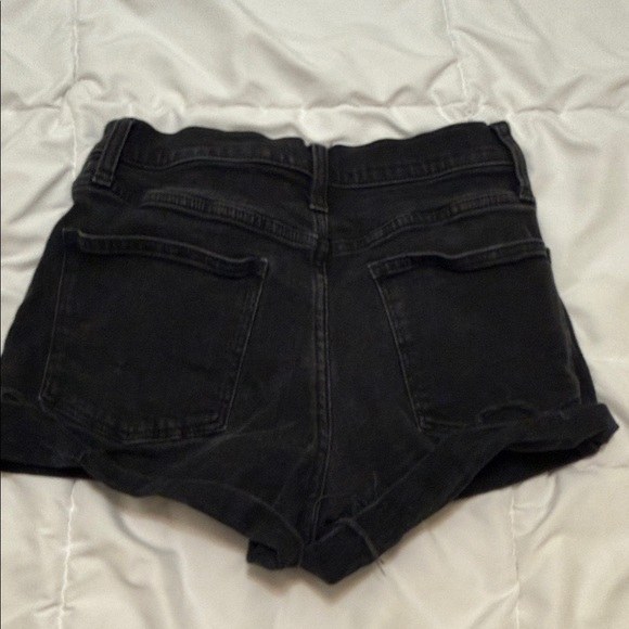 Madewell Women's Dark Denim Jean Shorts - Picture 4 of 4